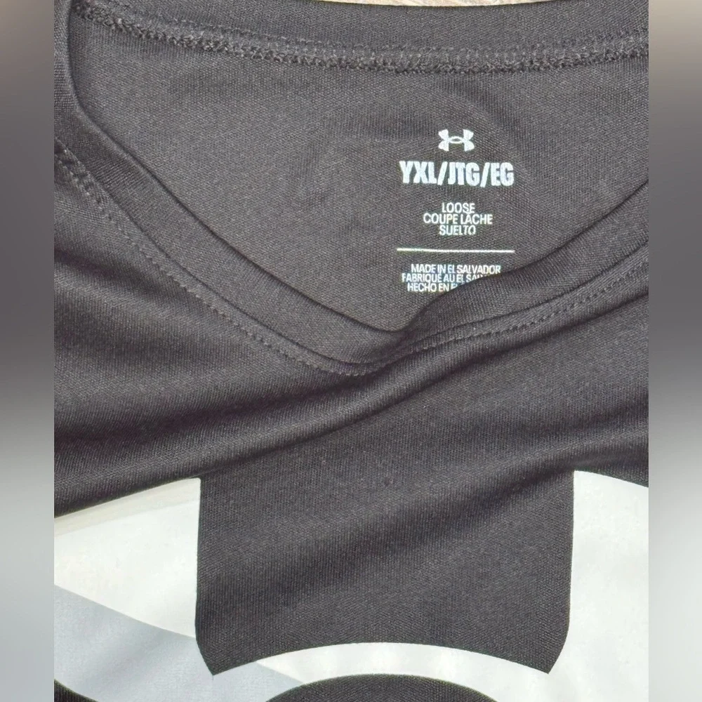 Under Armour Shirt​​